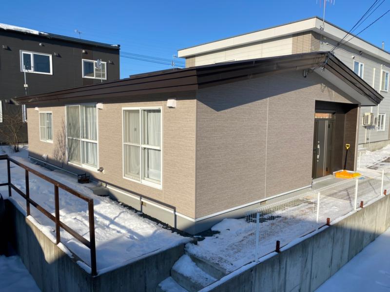 屋根・外壁張替・玄関ドア交換工事