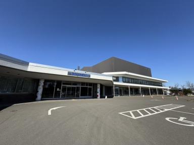 皆さまとお会いできるのを楽しみにしております！